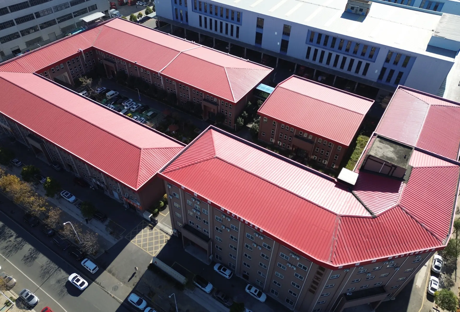 Dehuifu Auto Parts: Comprehensive building